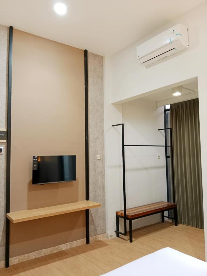 Andita Syariah Hotel Sorabaya Extérieur photo