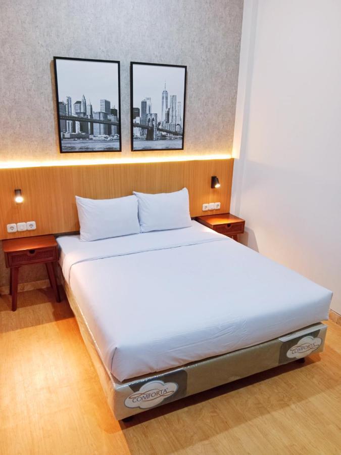 Andita Syariah Hotel Sorabaya Extérieur photo