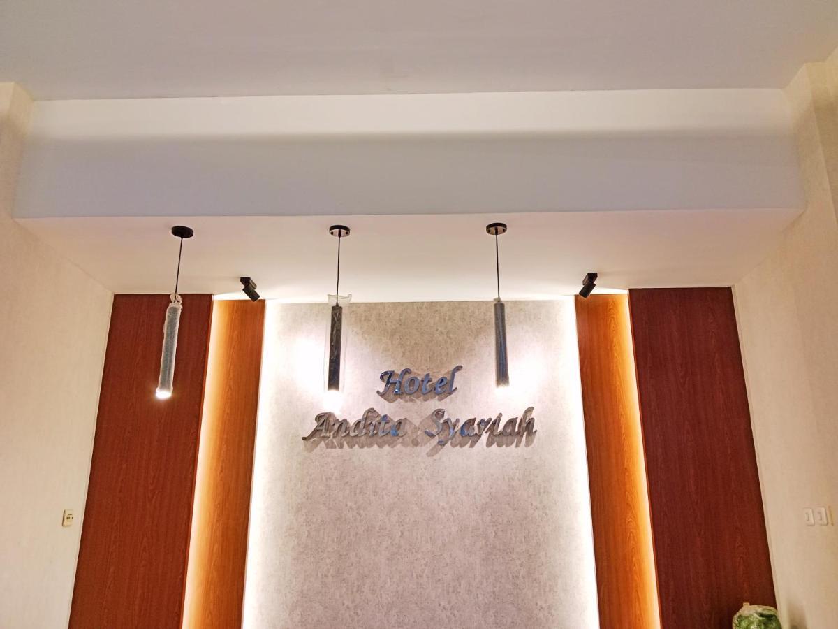 Andita Syariah Hotel Sorabaya Extérieur photo