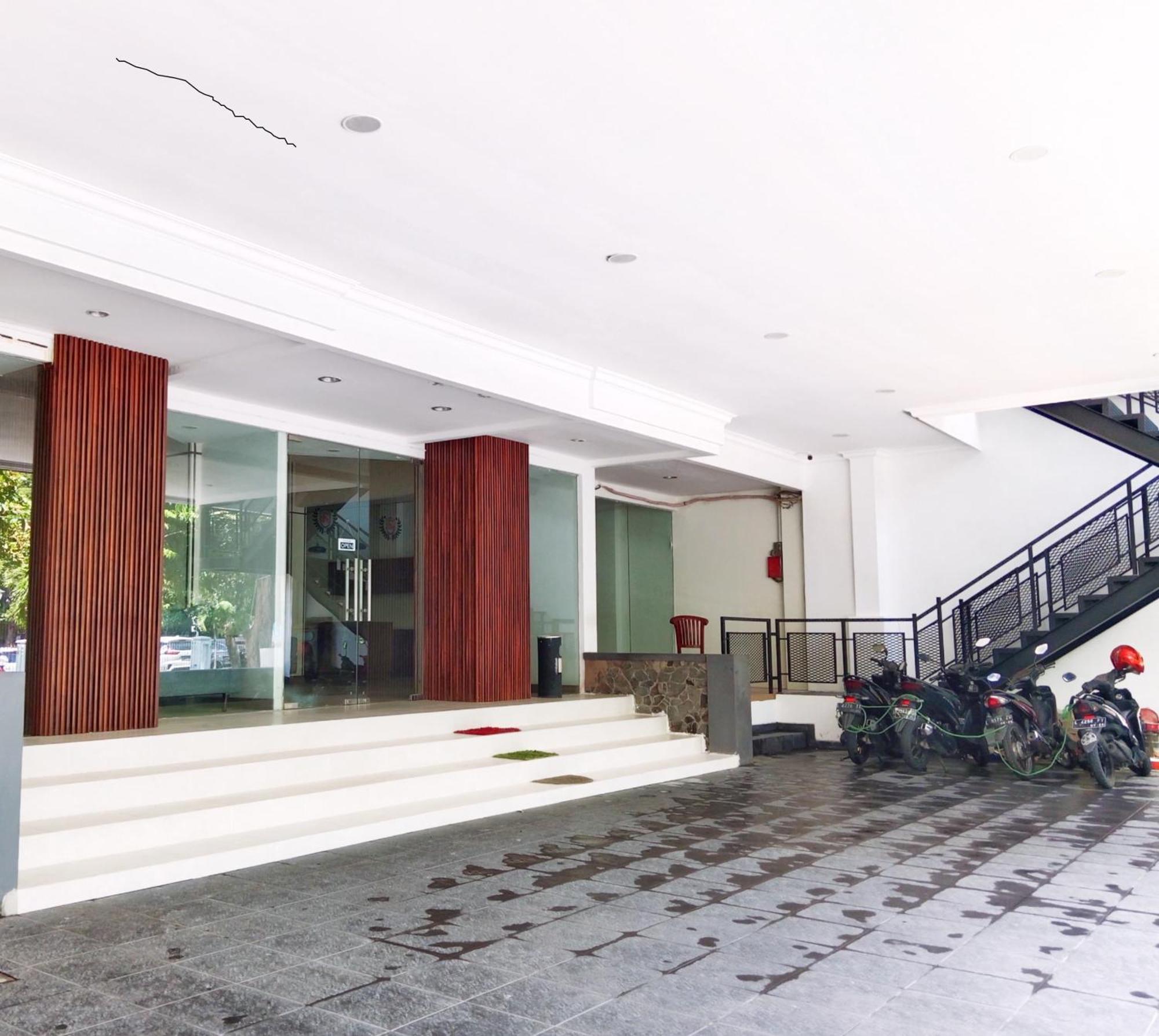 Andita Syariah Hotel Sorabaya Extérieur photo